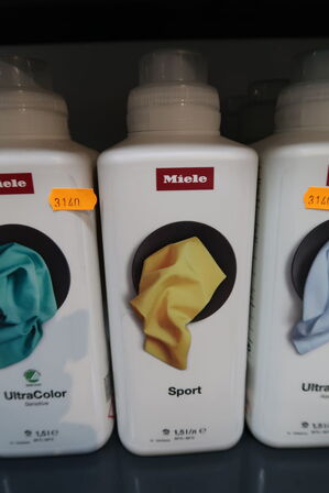 3 stk. skyllemiddel MIELE Sport samt 1 stk. ultracolor
