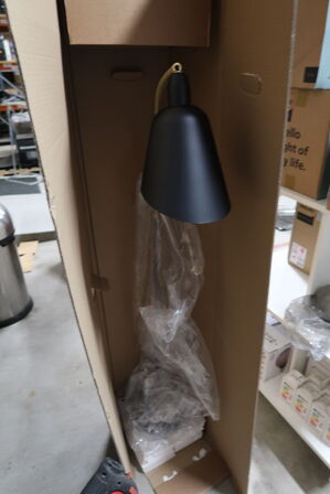 Gulvlampe ARNE JACOBSEN AJ7 Bellevue (se billeder)