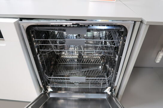 Opvaskemaskine HISENSE HU642D90W