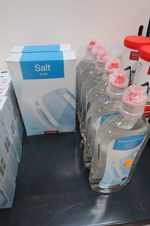 6 stk. afspædingsmiddel samt 2 stk. salt MIELE