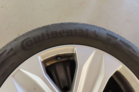 4 stk. Dæk CONTINENTAL 