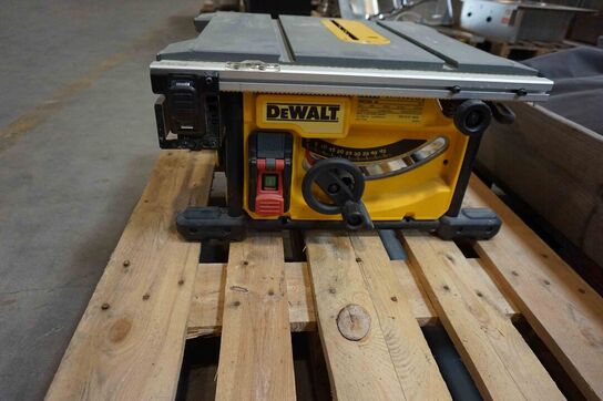 Dewalt Bordrundsav DWE7485 -QS (MOMSFRI)
