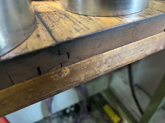 Arbejdsbord og skuffemodul