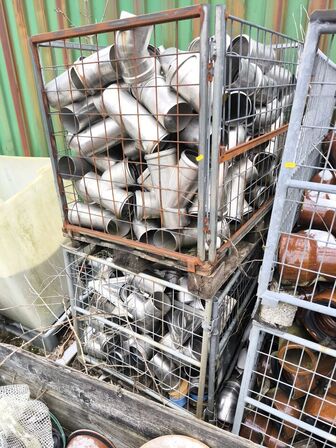 Blandet lot m. Stålbur, rørfittings mm.