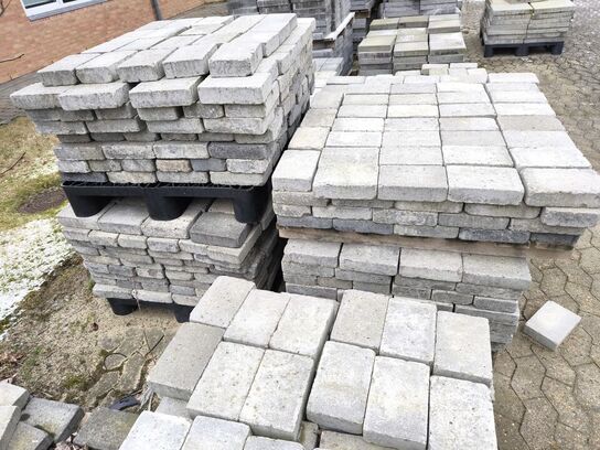 6 paller med belægningssten