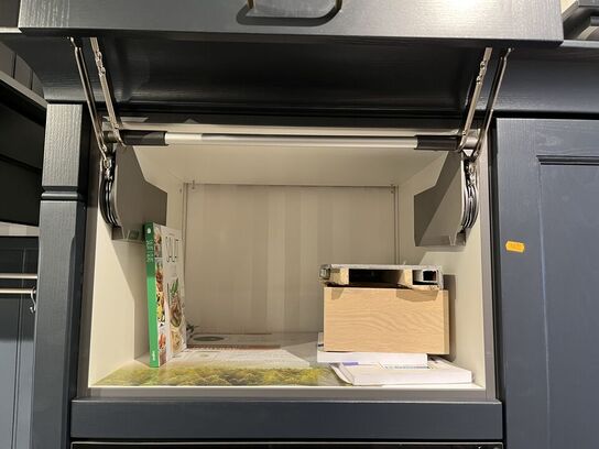 Køkken HÄCKER med indbygget køleskab BLAUPUNKT 5CC267FF0, uden ovn og kogeplade