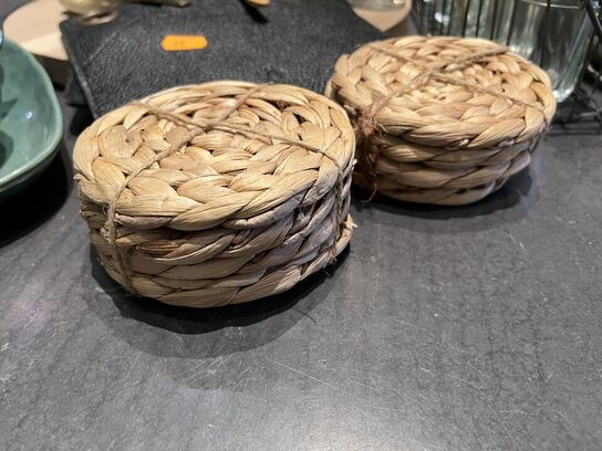 Salt-/ og peberkværne, krus m.v. 