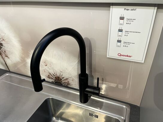 Køkken HÄCKER uden ovne 