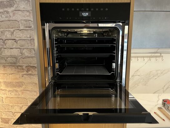 Ovn MIELE CulinArt H7464BPX