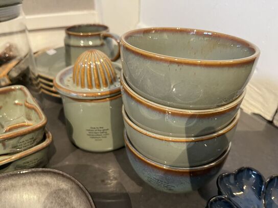 Skåle, tallerkner m.v. 