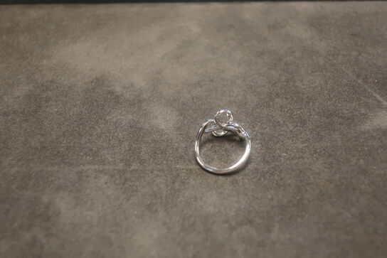 Classic Paradise Open Petal Ring str. O