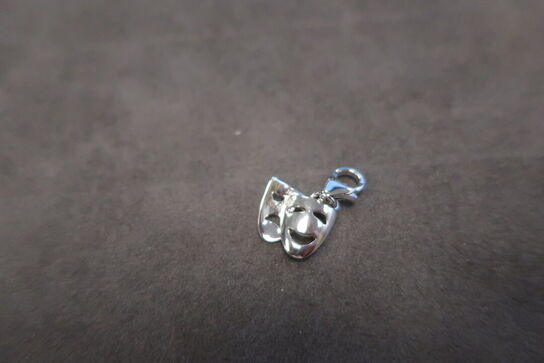 Charms Smooth Theatre Mask Charm