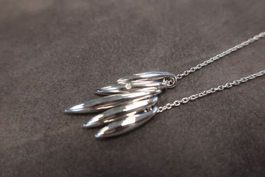 Icicle Pendant XX