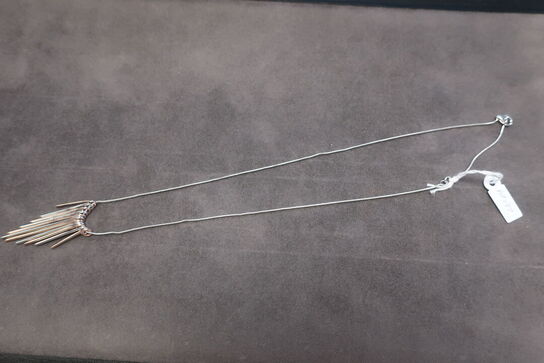 Icicle Icicle Stateent Necklace Rose XX