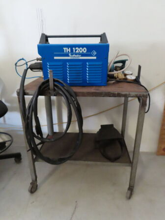MIG/MAG svejser, CEMONT TH1200 med bord