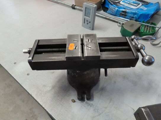 2 stk. maskinskruestikke