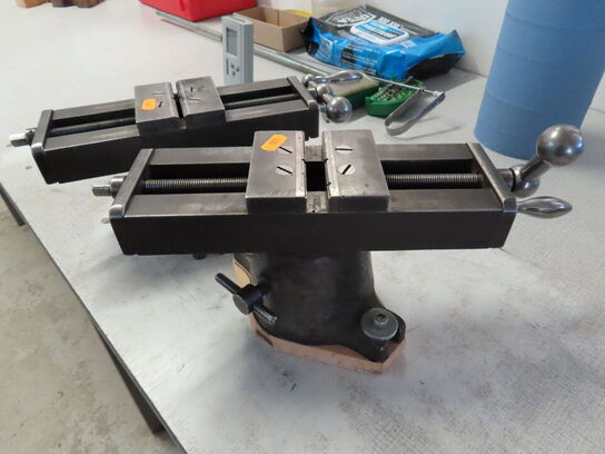 2 stk. maskinskruestikke