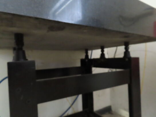 Kalibreringsbord med centreringstester