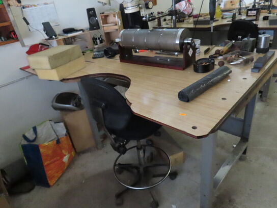 Arbejdsplads med indhold