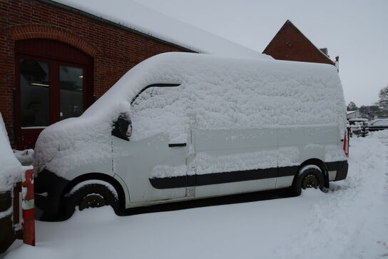 Varebil NISSAN Nv400 2.3 Dci 145 Euro6 Kassevogn