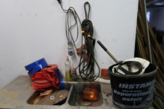 Forlængerledning m.m.