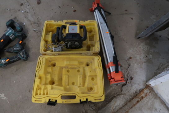 Rotationslaser LEICA Rugby 610 med stativ
