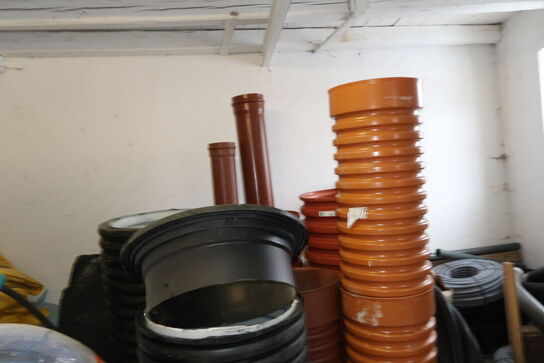 Div. Rør, slanger, kloakrør m.m.