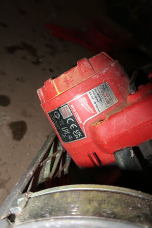 Akku rundsav MILWAUKEE M18 CCS55 med batteri