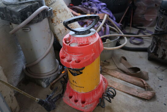 3 stk. tryksprøjter bl.a. MESTO