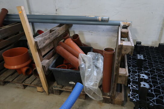 Div. Rør, slanger, kloakrør m.m.