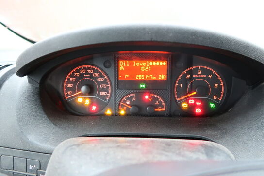 Varebil CITROEN Jumper 2,2 Kassevogn