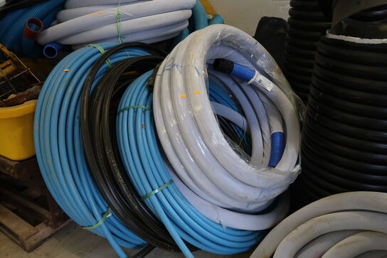 Div. Rør, slanger, kloakrør m.m.