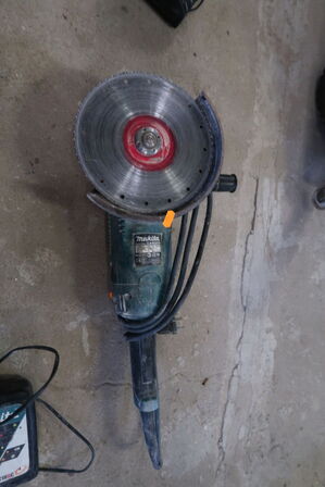 Vinkelsliber MAKITA GA9020R