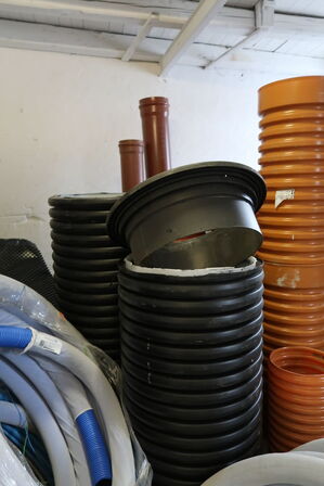 Div. Rør, slanger, kloakrør m.m.