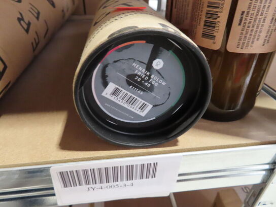 Diverse plastmåtter, m.v.