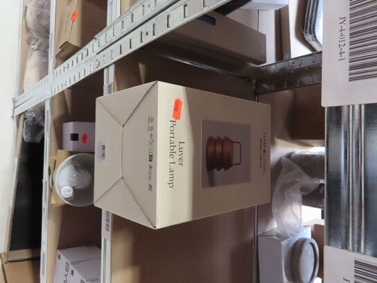 Bordlampe FERM LIVING