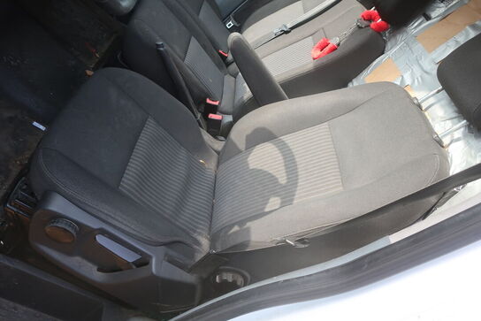 Varebil FORD TRANSIT 2.2 TDCI (155HK) CHASSIS FWD MAN