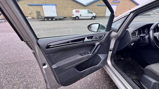 Varebil VOLKSWAGEN GOLF SPORTSVAN 2.0 TDI BMT 150 HK