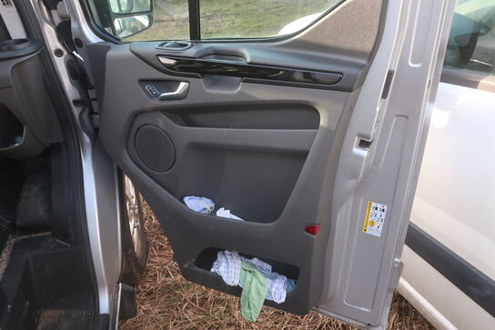 Varebil FORD TRANSIT CUSTOM VAN 2.0 TDCI - FWD (170 HK) med indhold