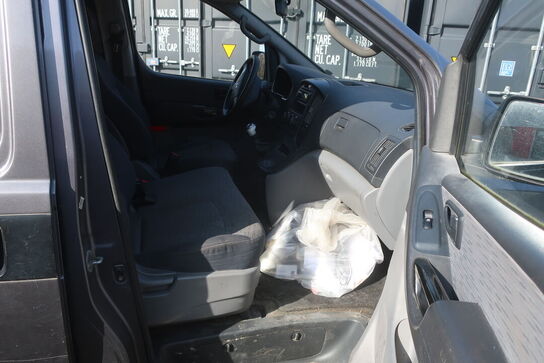 Varebil HYUNDAI H1 2.5 CRDI KASSEVOGN