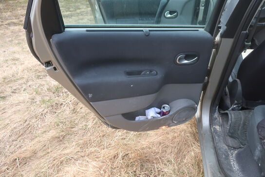 Personbil RENAULT SCENIC 2.0 16V (MOMSFRI)