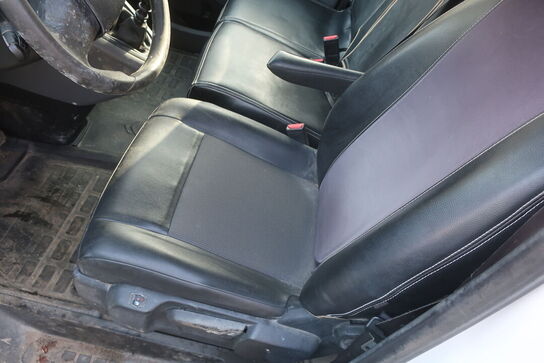 Varebil CITROEN JUMPY 2.0 BLUEHDI 120 HK