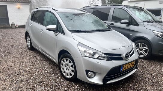 Varerbil toyota sportsvan 1.6 D-4d