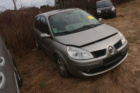 Personbil RENAULT SCENIC 2.0 16V (MOMSFRI)