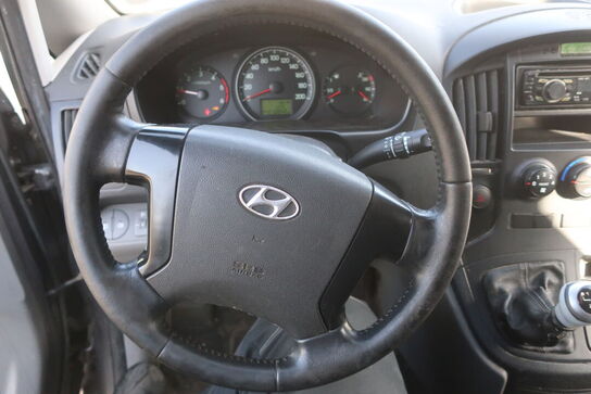 Varebil HYUNDAI H1 2.5 CRDI KASSEVOGN