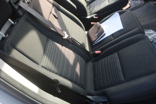 Varebil FORD TRANSIT CUSTOM VAN 2.0 TDCI - FWD (170 HK) med indhold