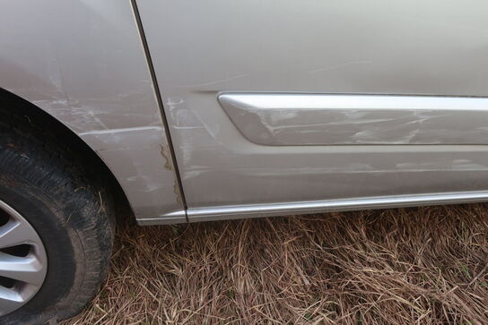 Varebil FORD TRANSIT CUSTOM VAN 2.0 TDCI - FWD (170 HK) med indhold