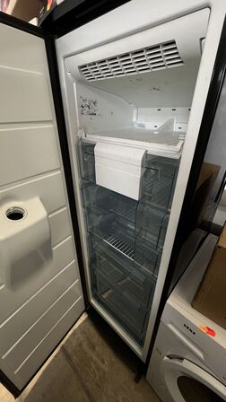 Skabsfryser, brugt HUSQUARNA