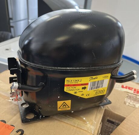 Kompressor til køleskab DANFOSS