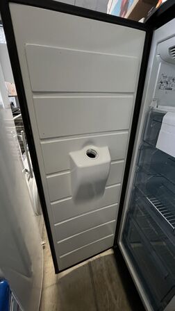 Skabsfryser, brugt HUSQUARNA